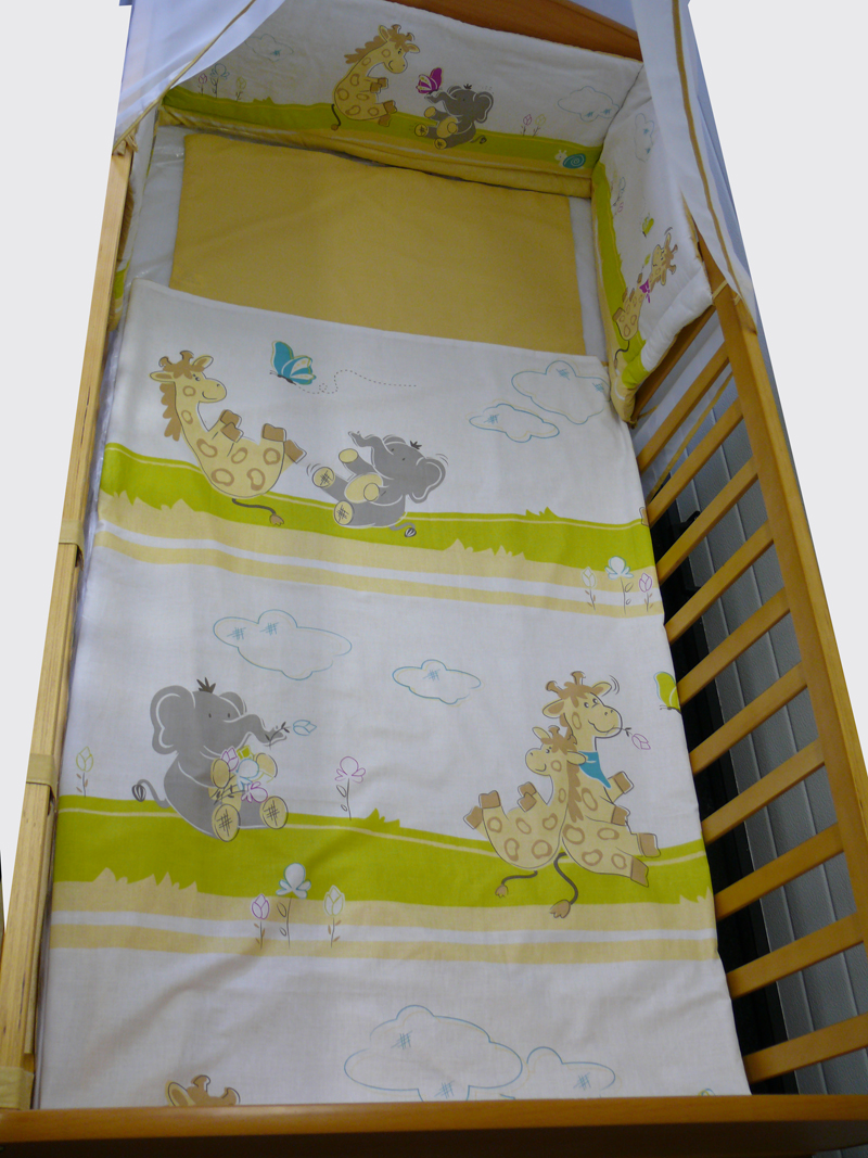 BAZAR Postýlka 140x70 s výbavou